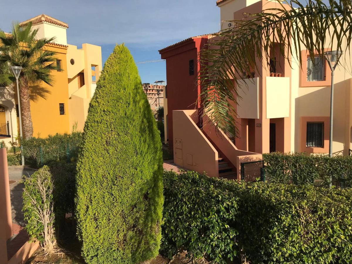 Bungalow Punta Marina Torrevieja Exteriör bild