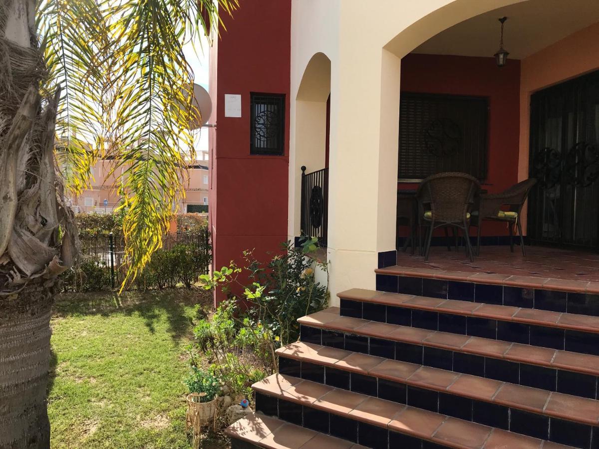 Bungalow Punta Marina Torrevieja Exteriör bild