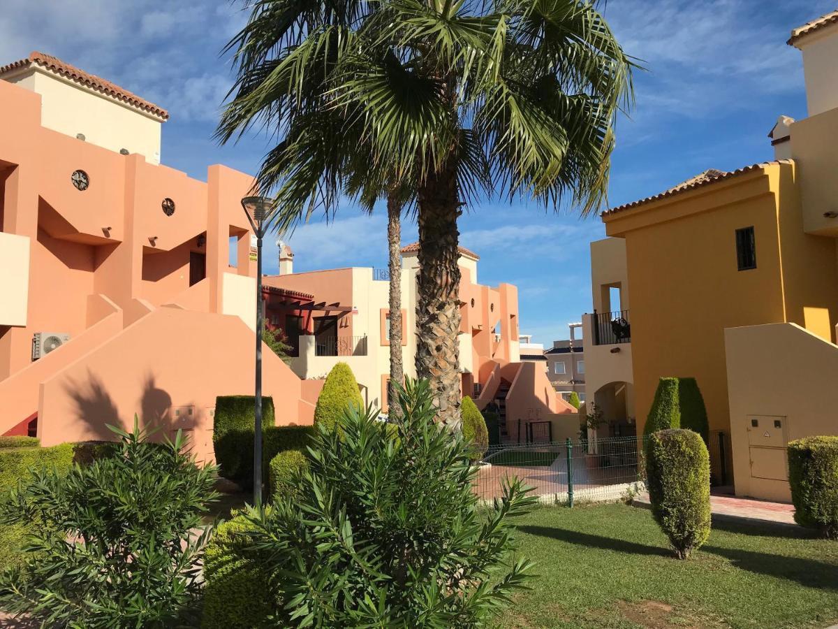 Bungalow Punta Marina Torrevieja Exteriör bild